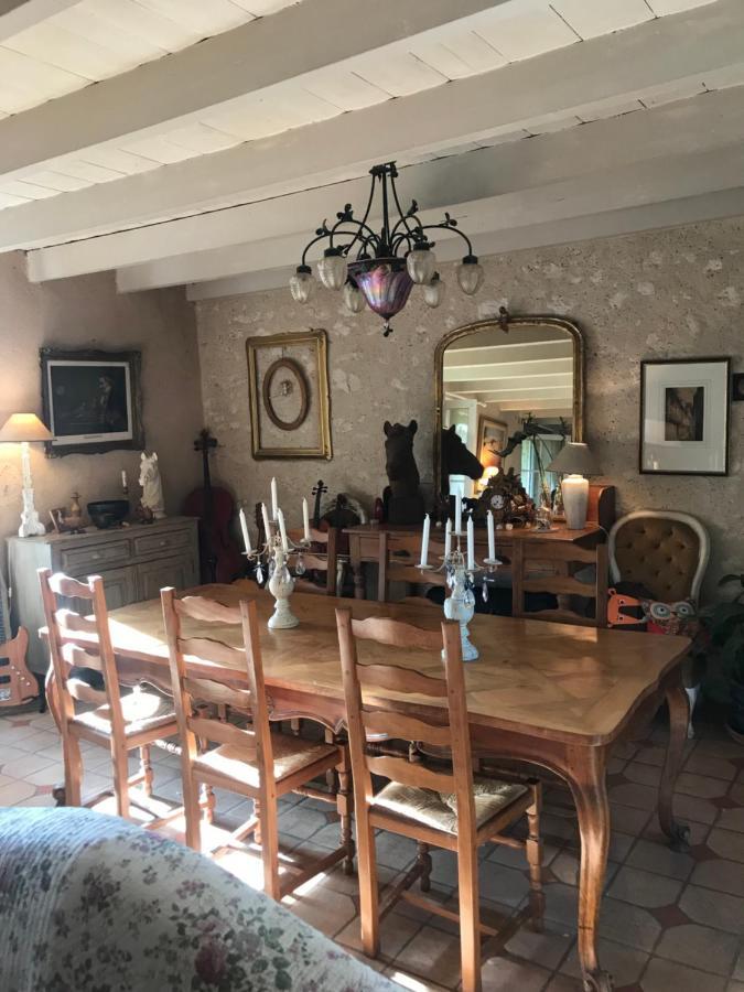 Le Peyrail Bed & Breakfast Les Leves-et-Thoumeyragues Bagian luar foto